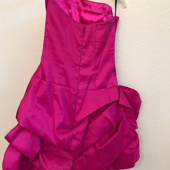 Pink dress with ruffled detailing. - Picture 8 of 8